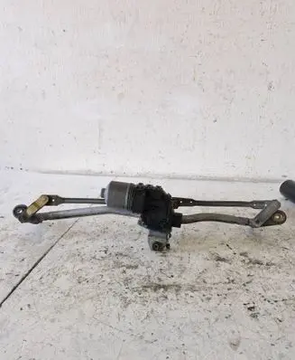 Audi A4 S4 B7 8E 8H Front wiper linkage and motor
