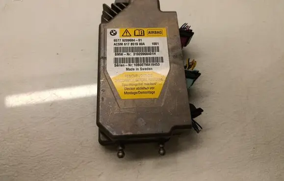 BMW 7 F01 F02 F03 F04 Airbag control unit/module 9209684