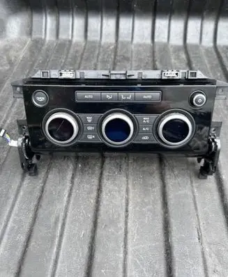 Land Rover Discovery 5 Climate control unit HY3204268A HY3213B610AA HY32044E17AB