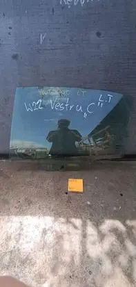 Opel Vectra C Rear door window glass 12121123