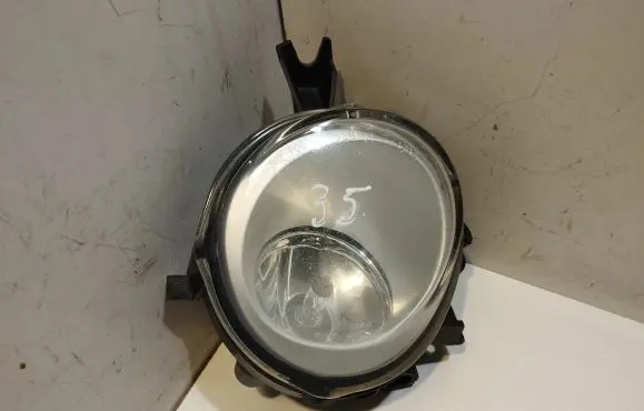 Volkswagen Touareg I Front fog light 7L6941700B