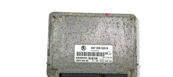 Skoda Felicia I Engine control unit/module 047906030N 5WP432602