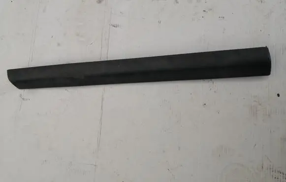 Audi A3 S3 8L Side skirt rear trim 8L3853700