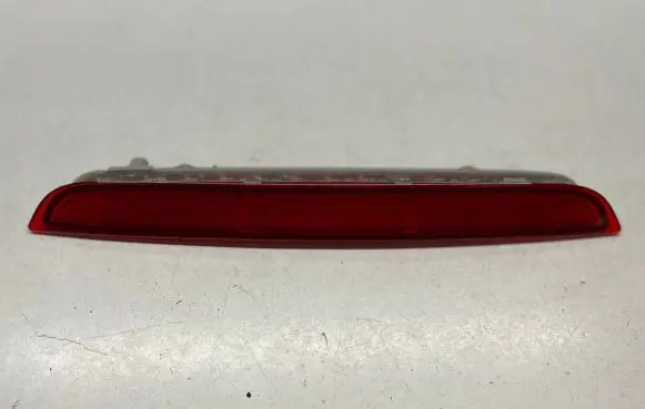 Mazda 6 Third/center stoplight D46151580