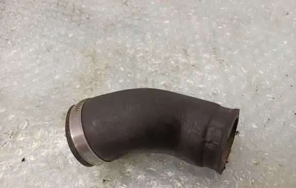 Mercedes-Benz COMPAKT W115 Engine coolant pipe/hose 6152030282