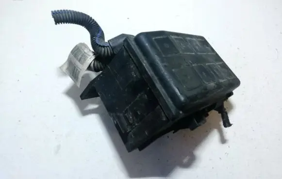 Opel Zafira A Fuse box set 24445782