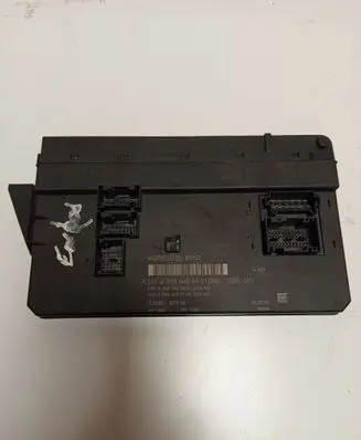 Mercedes-Benz Sprinter W906 Fuse module 9065453401 A9065453401