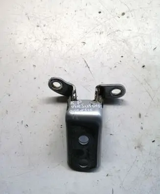 Toyota Avensis T250 Front door upper hinge