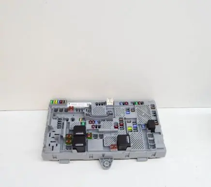 Jaguar F-Pace Fuse module JX6314N030AB P00173184