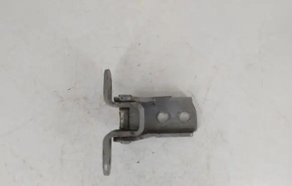 Toyota Corolla Verso E121 Front door upper hinge