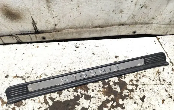 Lincoln LS Rear sill trim cover 3W435413223