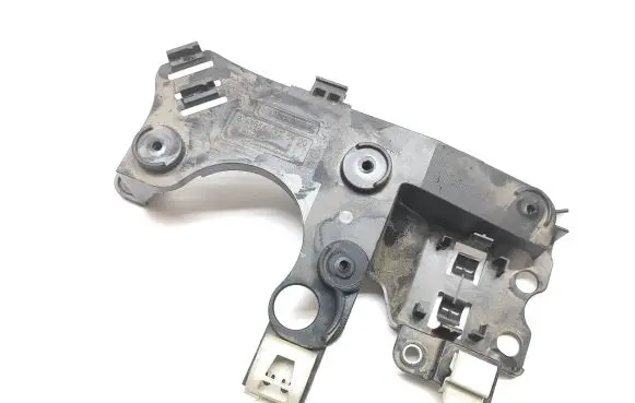 Mercedes-Benz A W177 Other engine bay part A6541425400