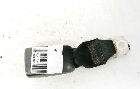 Toyota Aygo AB10 Front seatbelt buckle e034501 b-480