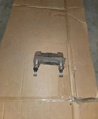 Toyota RAV 4 (XA40) Brake caliper pad carrier rear