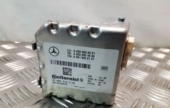 Mercedes-Benz E W212 Windshield/windscreen camera A0009050501 A0009054900 A0019020101