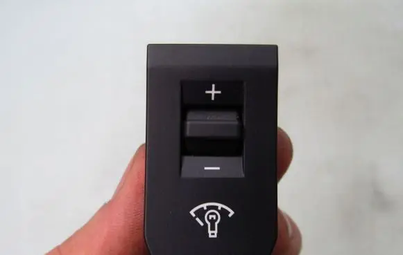 KIA Rio Other switches/knobs/shifts 299105371