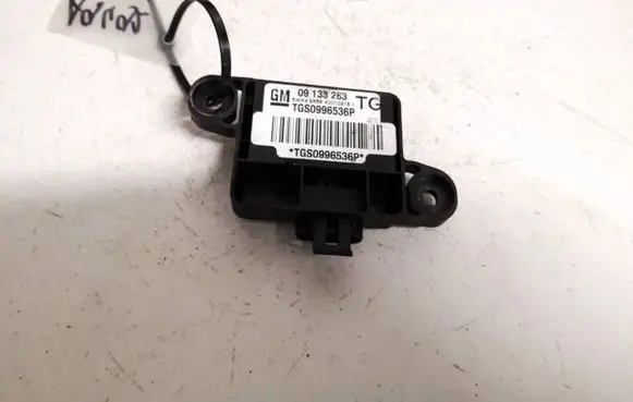Opel Zafira A Airbag deployment crash/impact sensor 09133263 5wk42856