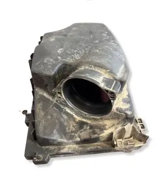 Renault Master III Air filter box 8200948146