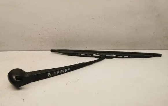 Opel Zafira B Rear wiper blade arm