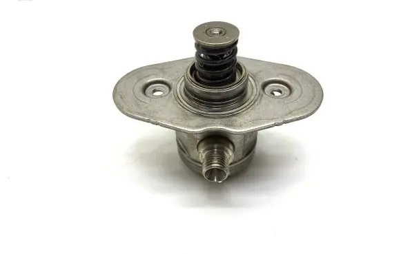BMW 7 G11 G12 Fuel injection high pressure pump 0261520415 3009461468
