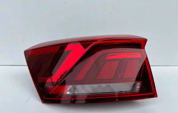 Volkswagen T-Roc Rear/tail lights 2GC945095E