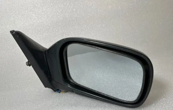 Nissan Sunny Front door electric wing mirror E13023254 8211 8211JAJPAM