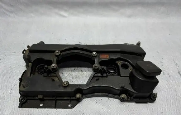 BMW 3 E46 Rocker cam cover 7506728