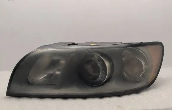 Volvo V50 Headlight/headlamp 30698652 0301198273