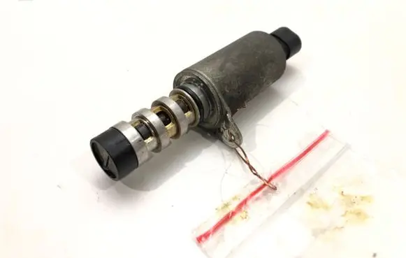 Alfa Romeo 159 Camshaft position sensor C275300302