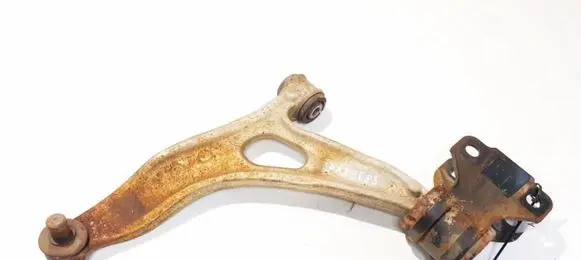 Ford Focus Front lower control arm/wishbone bv613a424 bv61-3a424