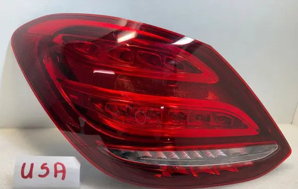 Mercedes-Benz C W205 Rear/tail lights A2059062002