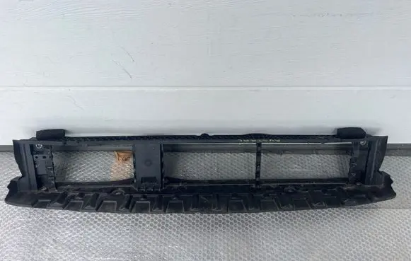 Renault Austral Intercooler air guide/duct channel 776671