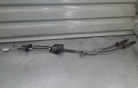 Chevrolet Spark Gear shift cable linkage