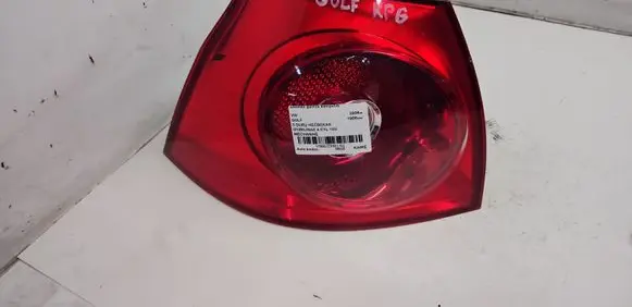 Volkswagen Golf V Rear/tail lights 1K6945095Q