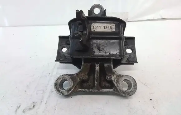 Opel Karl Engine mount vacuum valve 94174520