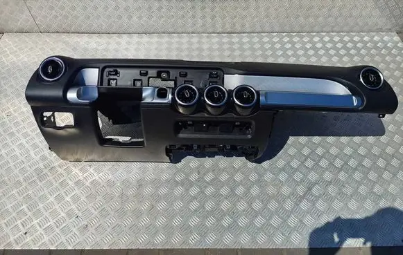 Mercedes-Benz GLB X247 Dashboard 2547538