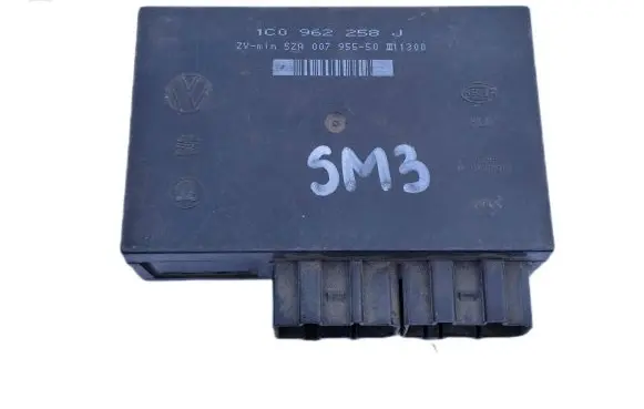 Volkswagen Golf IV Comfort/convenience module 1C0962258J 5ZA00795550
