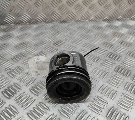 KIA Sportage Piston 234102F930 235102F000