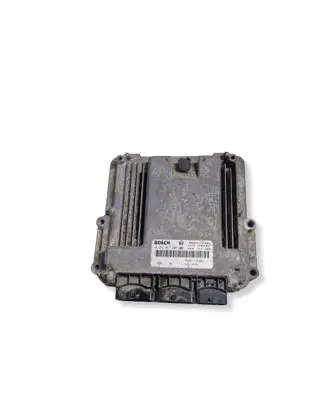Renault Espace IV Engine control unit/module 0281017607 8201119303 8201150221