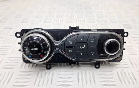 Renault Captur Climate control unit 275100037R E1067144C ARYGX98XX
