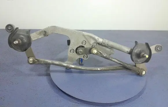 Toyota Auris E180 Front wiper linkage and motor 85110-02340