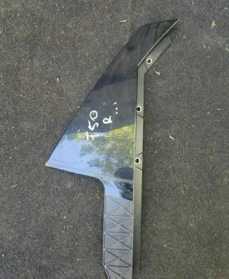 Fiat 500L Rear door glass trim molding 735522839