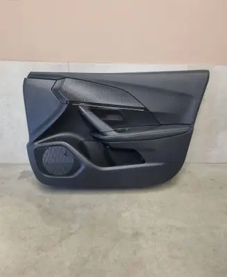 Peugeot 2008 II Front door card panel trim 22243V18 208186Z03 21092022