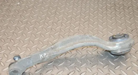 Mercedes-Benz CLS C218 X218 Front lower control arm/wishbone