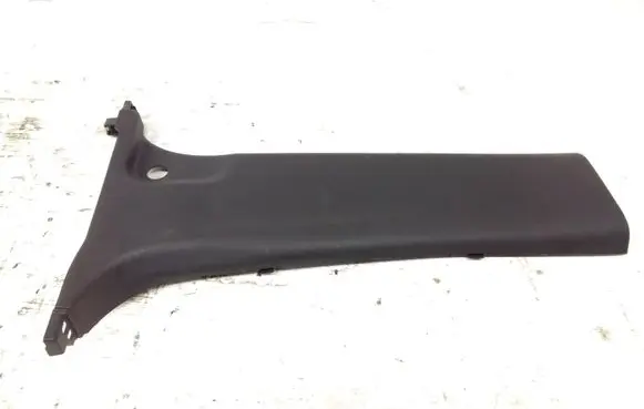 Nissan Navara D23 (B) pillar trim (bottom) 769154KJ0A
