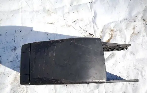 Volvo V70 Armrest 1158258 11582580BL