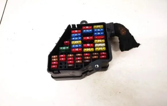 Audi A3 S3 8L Fuse box set 8d1841824