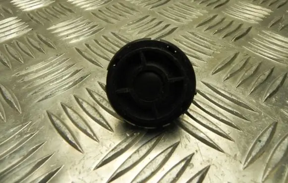 Ford Focus Front door high frequency speaker 8A6T18808BB R1340