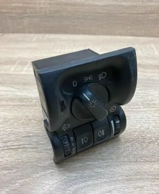 Opel Vectra B Light switch 09228133