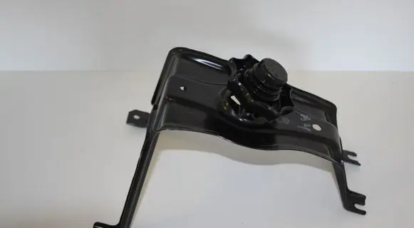 Audi A4 S4 B9 Spare wheel mounting bracket 8W0802715